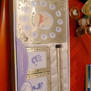 DISNEY BABY 3 PIECE DECOR GIFT SET